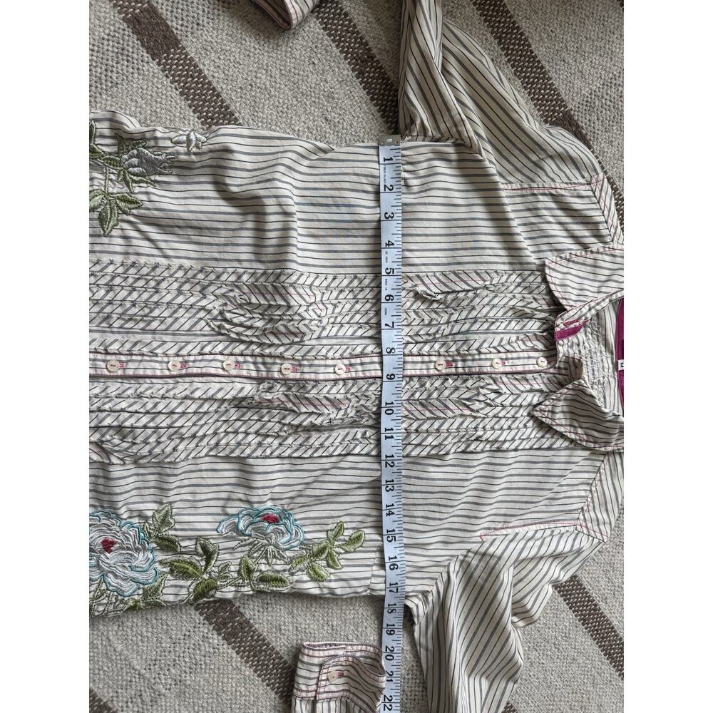 3J Workshop Johnny Was Brooke Raw Bias Button Down Shirt Medium Embroidered - Picture 9 of 12